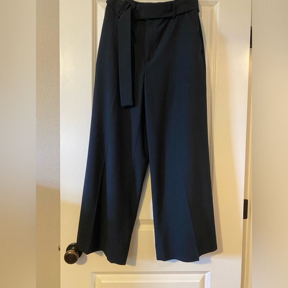 Loft Black cropped wide leg pant